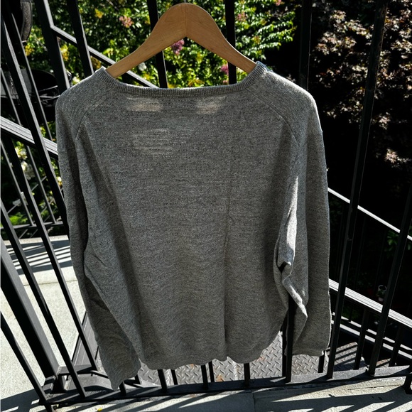 J. Crew Light Gray Cotton V-Neck Sweater XXL - Picture 3 of 9